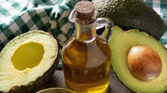 El oro verde: Beneficios del Aceite de Aguacate